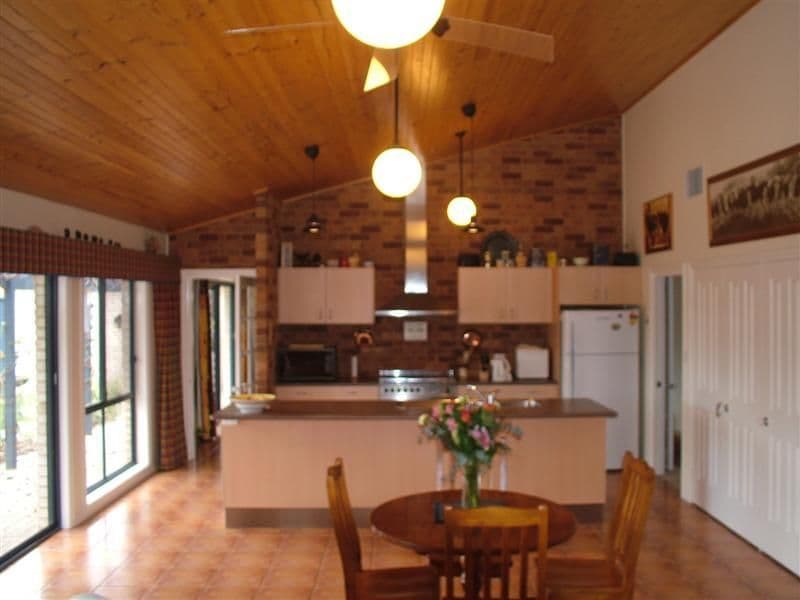 7 Culgoa Court, DUBBO NSW 2830, Dubbo - Thumbnail 4