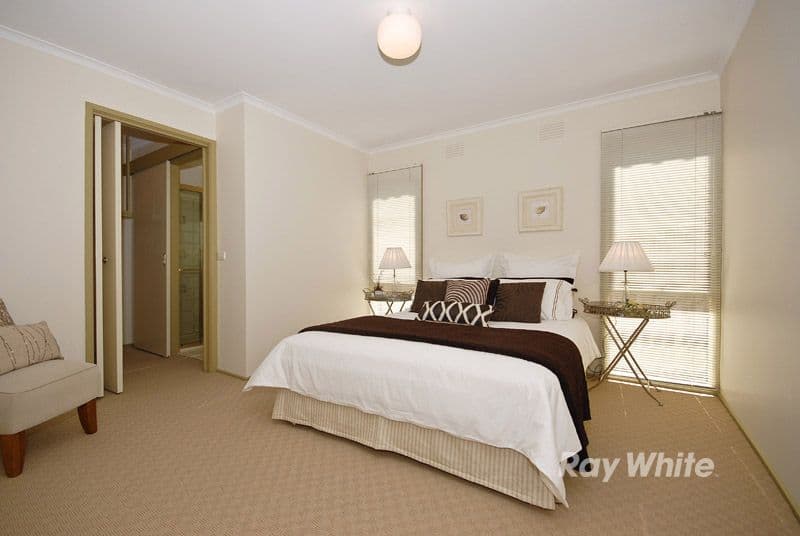 29 Old Orchard Drive, WANTIRNA SOUTH VIC 3152, Wantirna South - Thumbnail 4