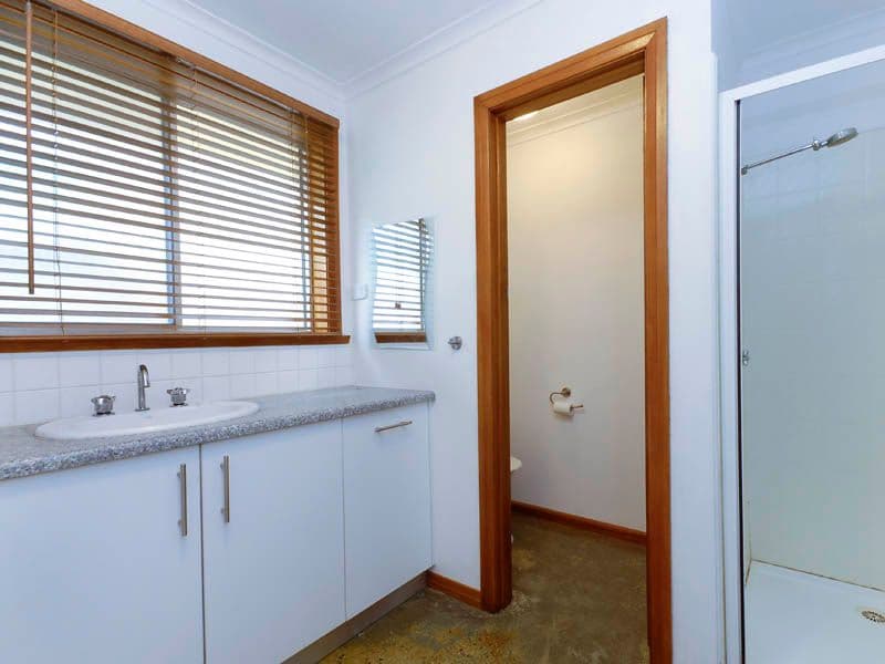 25  Bakewell  Street, HERNE HILL VIC 3218, Herne Hill - Thumbnail 5