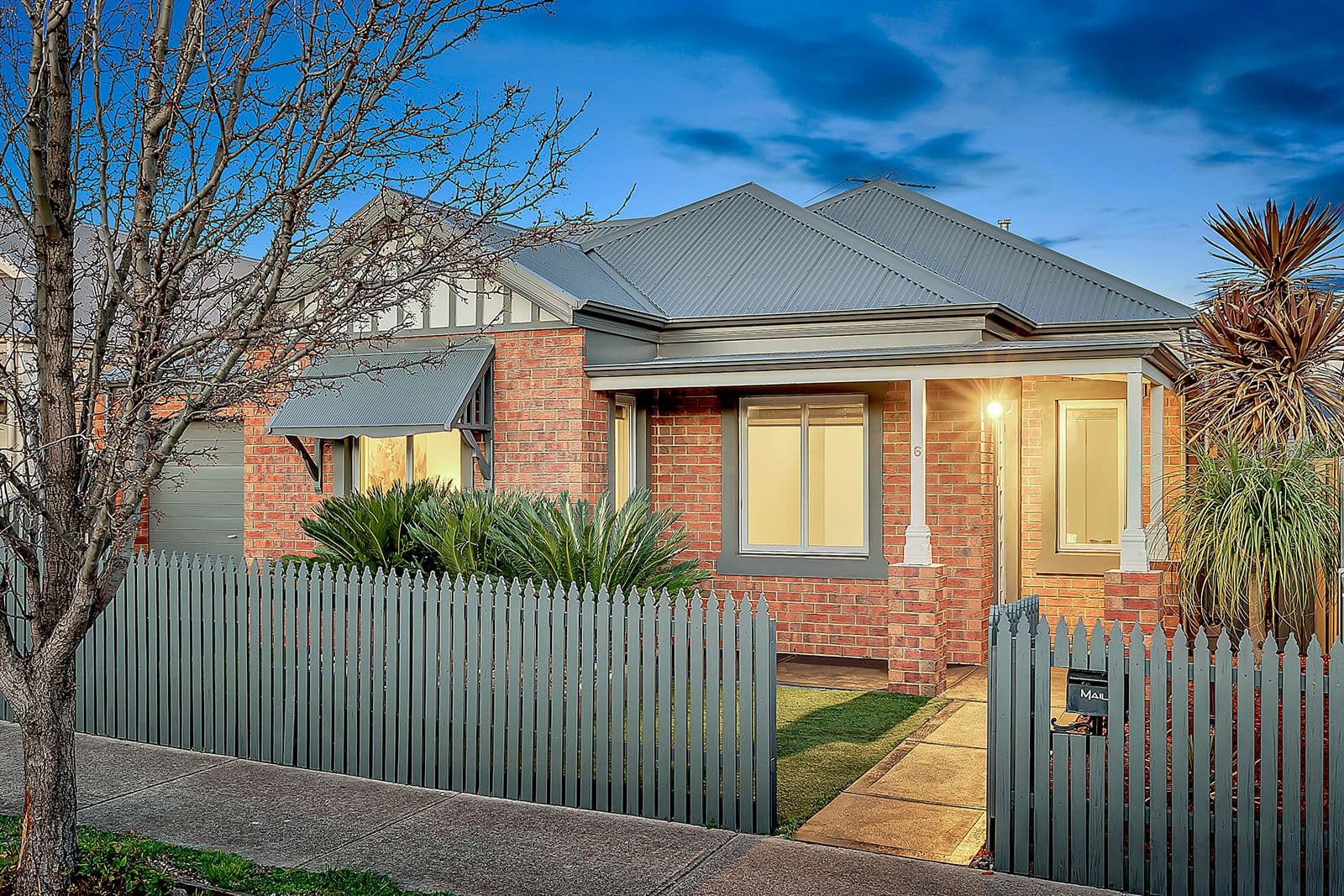 6 Flagstaff Loop, Craigieburn VIC 3064, Craigieburn - Image 1