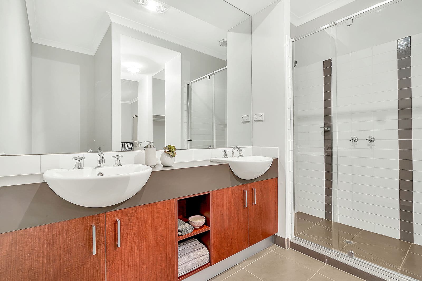 6 Flagstaff Loop, Craigieburn VIC 3064, Craigieburn - Thumbnail 5