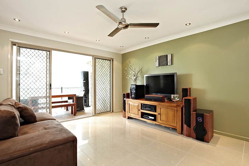 71 Jellicoe Street, COORPAROO QLD 4151, Coorparoo - Thumbnail 2