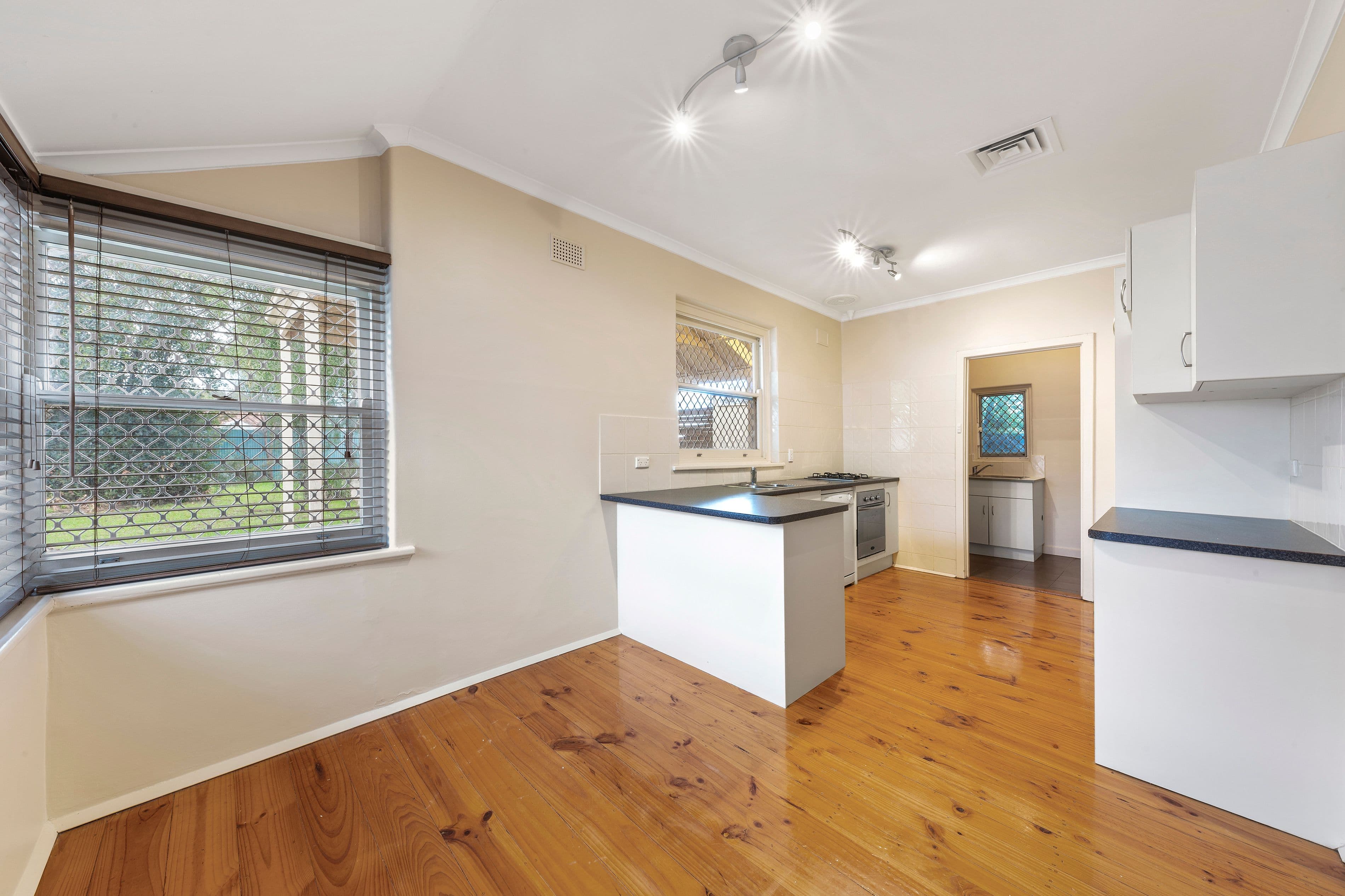 76 Fairview Terrace, Clearview SA 5085, Clearview - Thumbnail 6