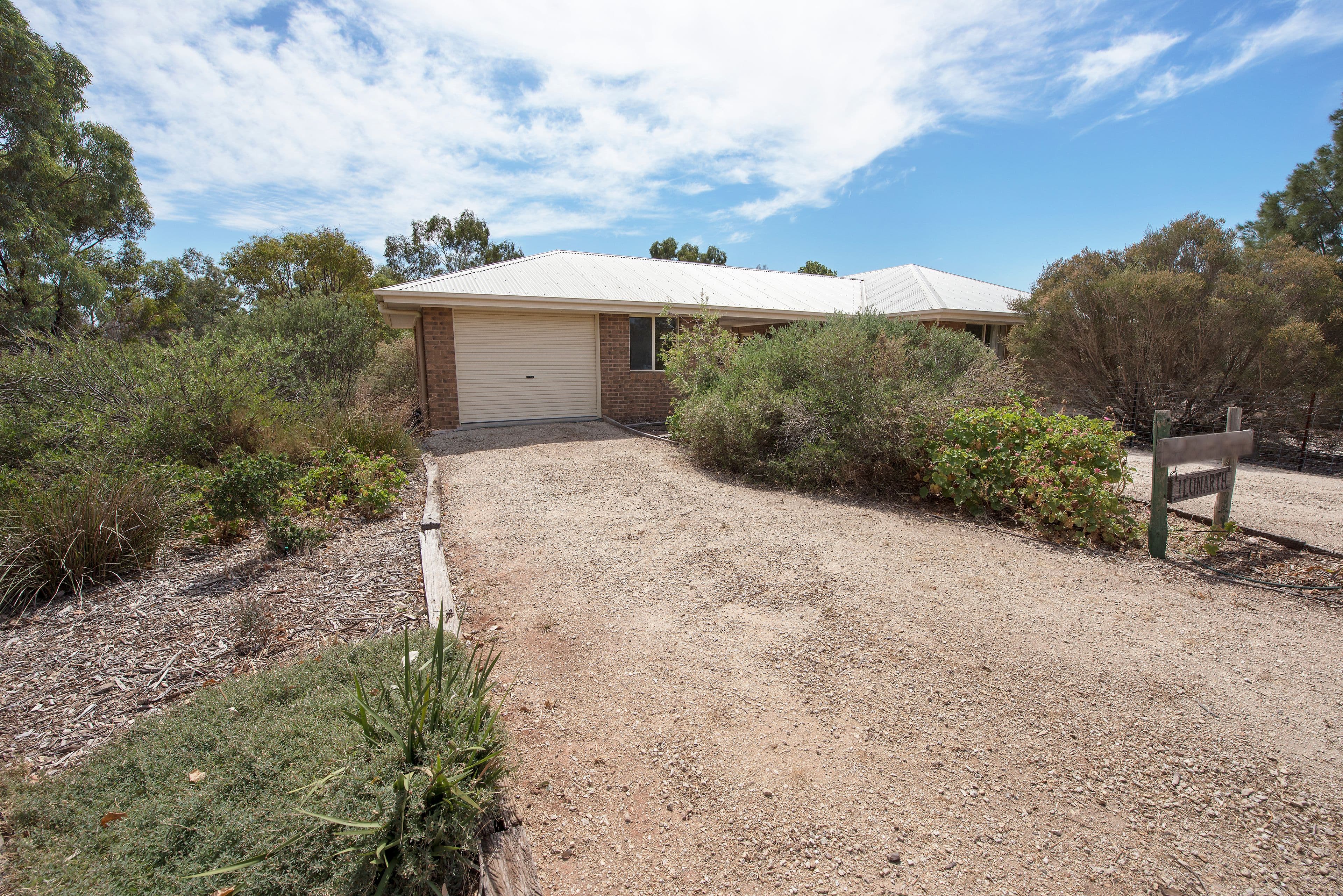 16 Derham Drive, Swan Hill VIC 3585, Swan Hill - Image 1