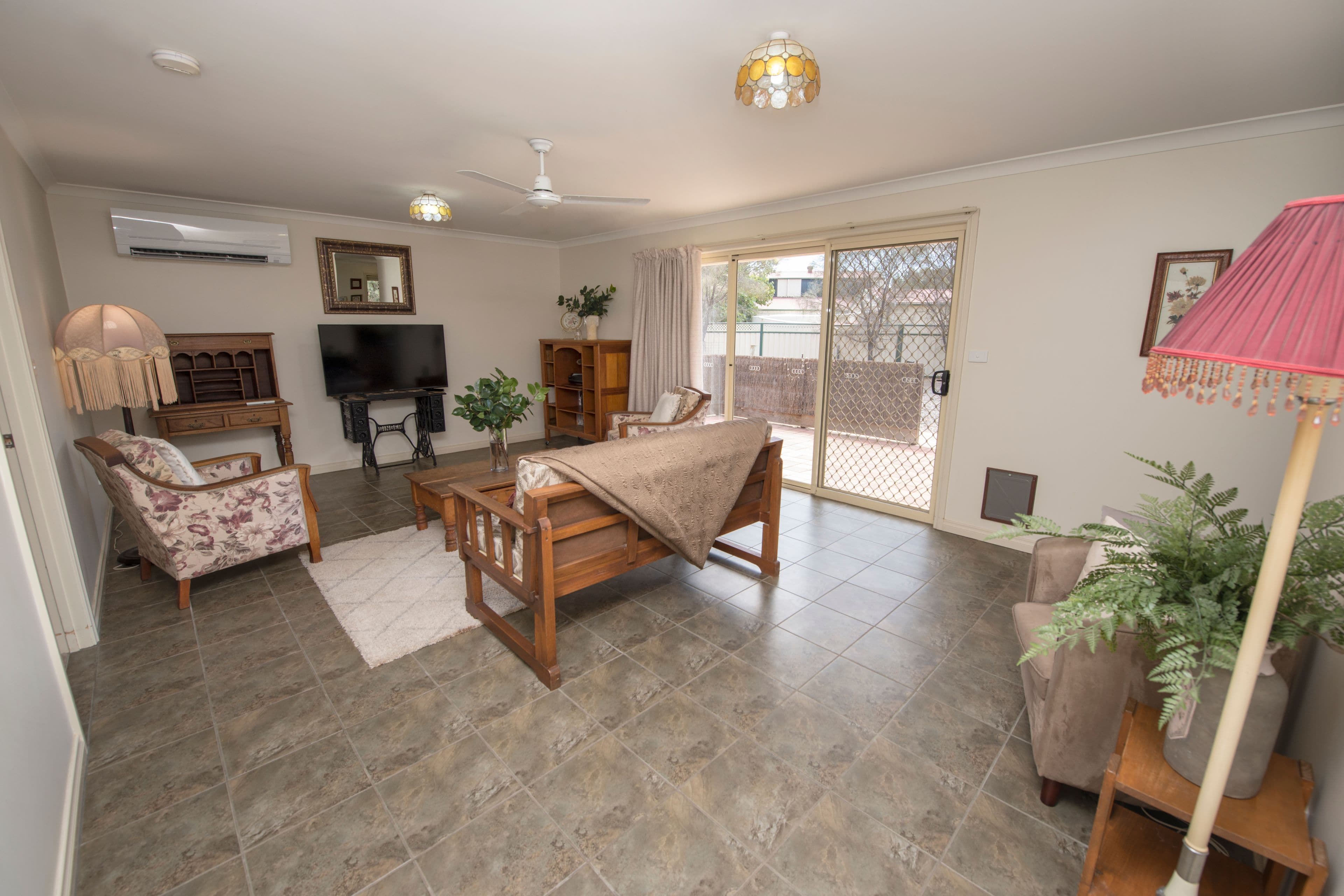16 Derham Drive, Swan Hill VIC 3585, Swan Hill - Thumbnail 5
