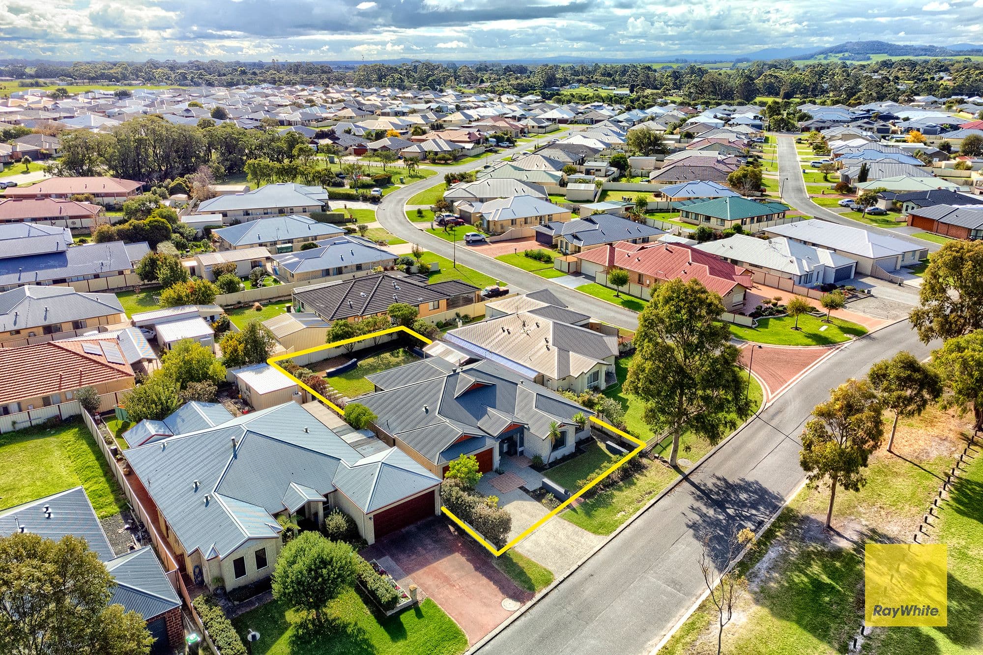 50 Lakeside Drive, McKail WA 6330, McKail - Thumbnail 5