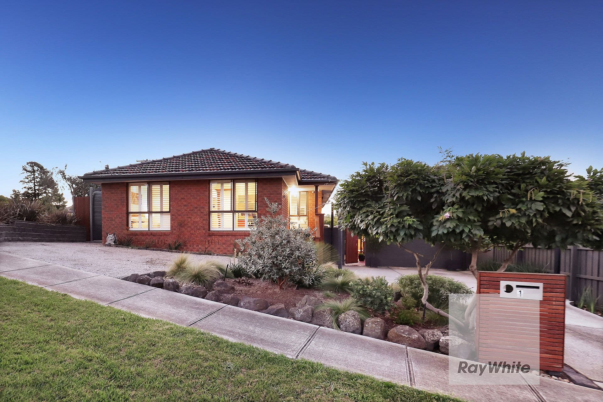 1 Sulby Place, Gladstone Park VIC 3043, Gladstone Park - Image 1