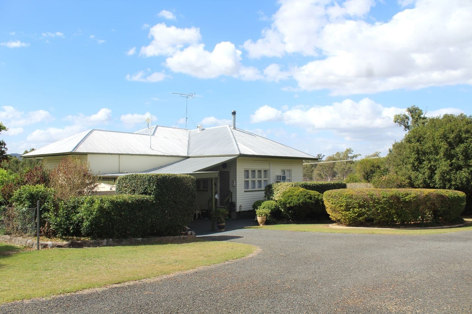 51 Colinton Street, Braemore QLD 4313, Braemore - Thumbnail 2