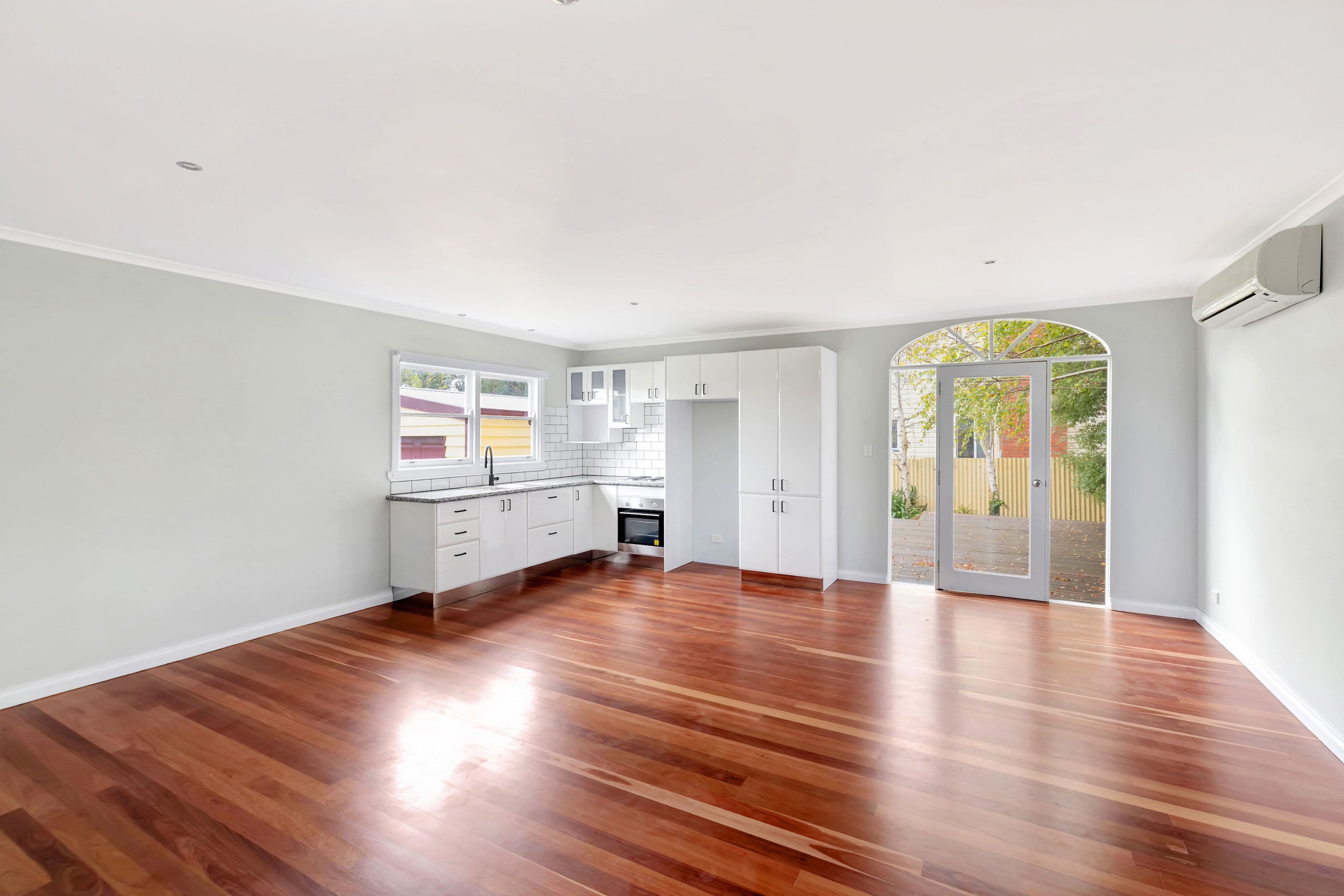 30 Seymour Street, Terang VIC 3264, Terang - Thumbnail 2