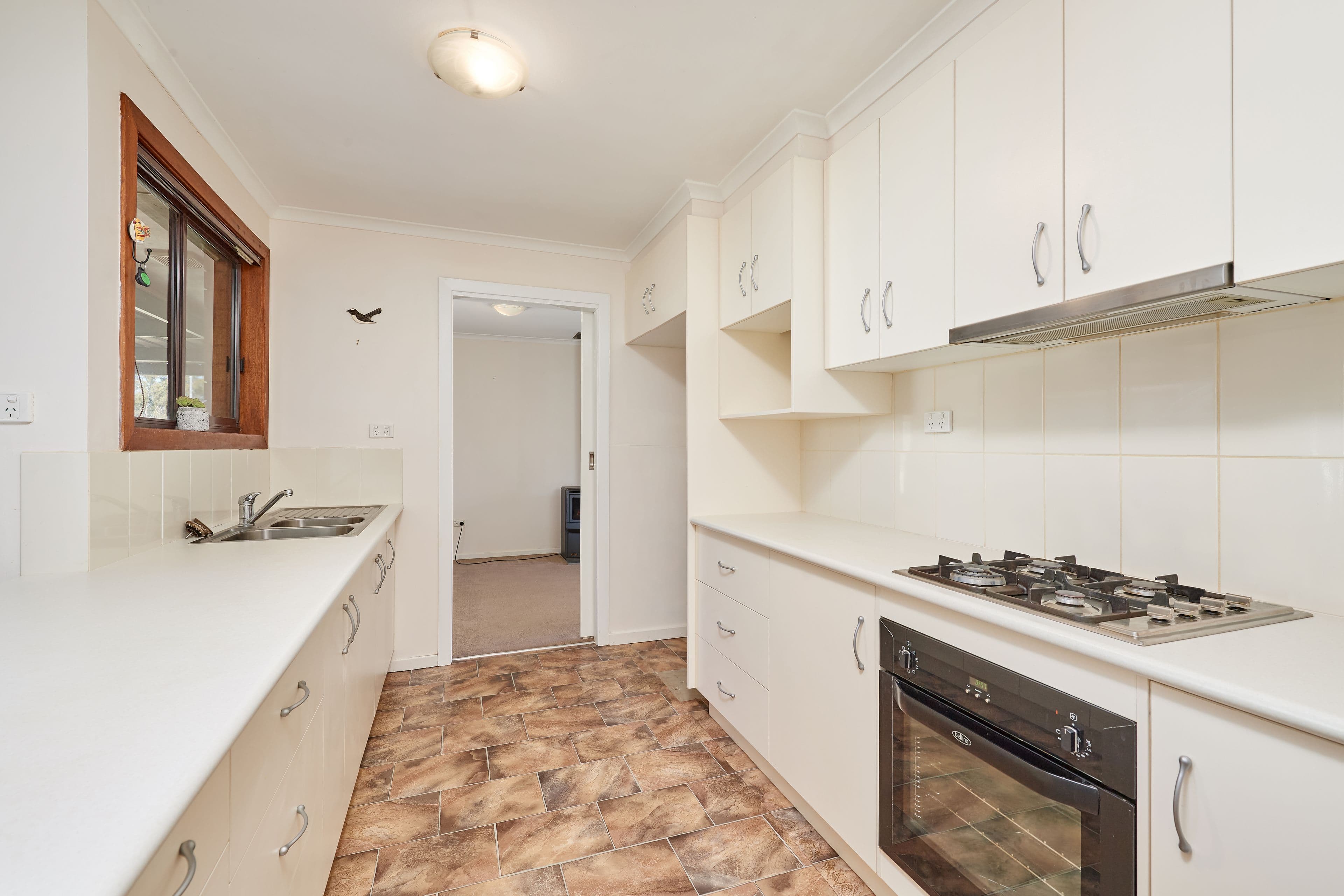 29 Forrest Street, Lake Albert NSW 2650, Lake Albert - Thumbnail 3
