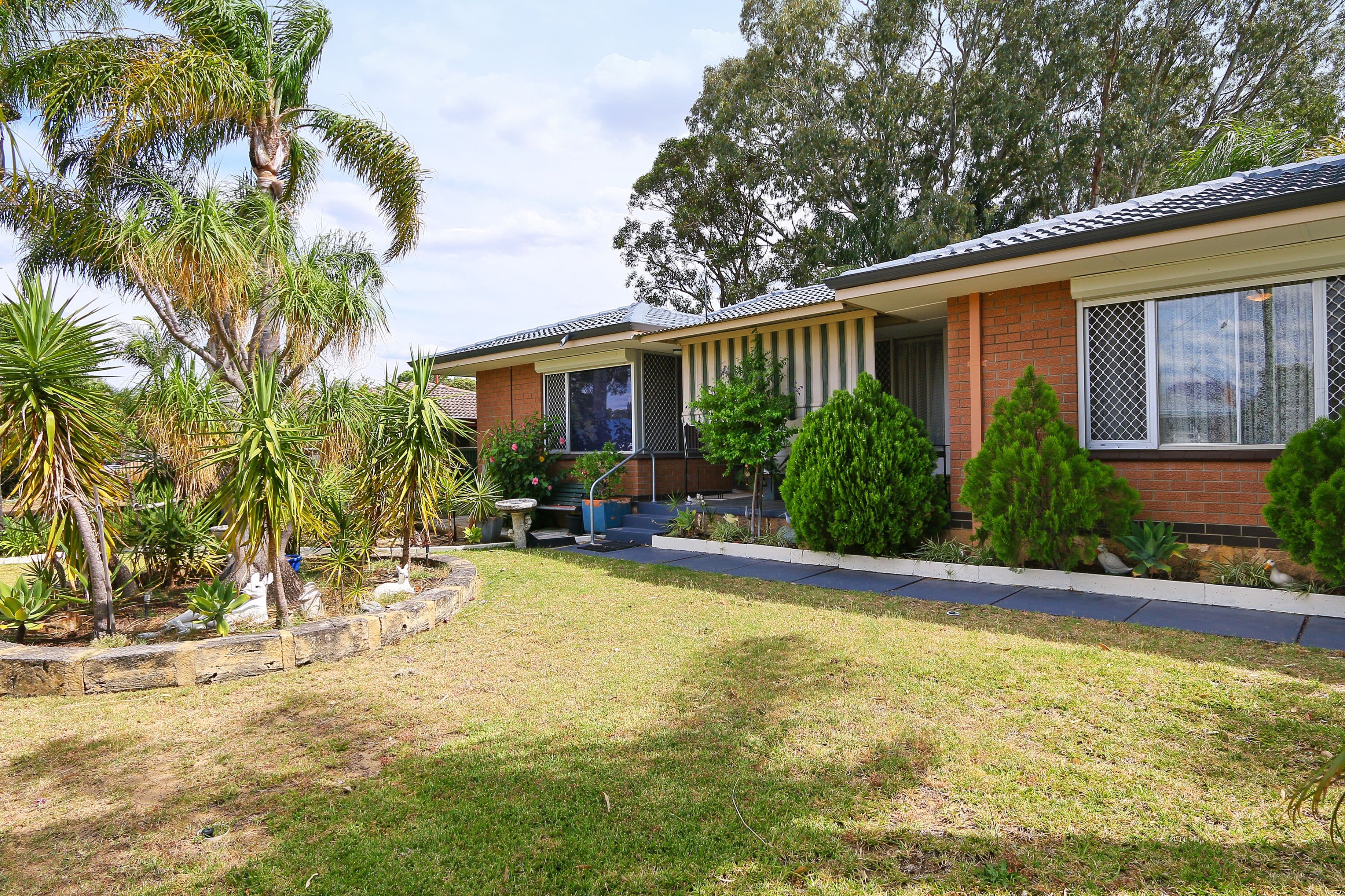 33 Chelsfield Street, Gosnells WA 6110, Gosnells - Thumbnail 2