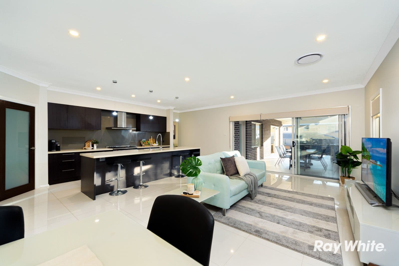 10 Blackham Road, Kellyville NSW 2155, Kellyville - Thumbnail 3