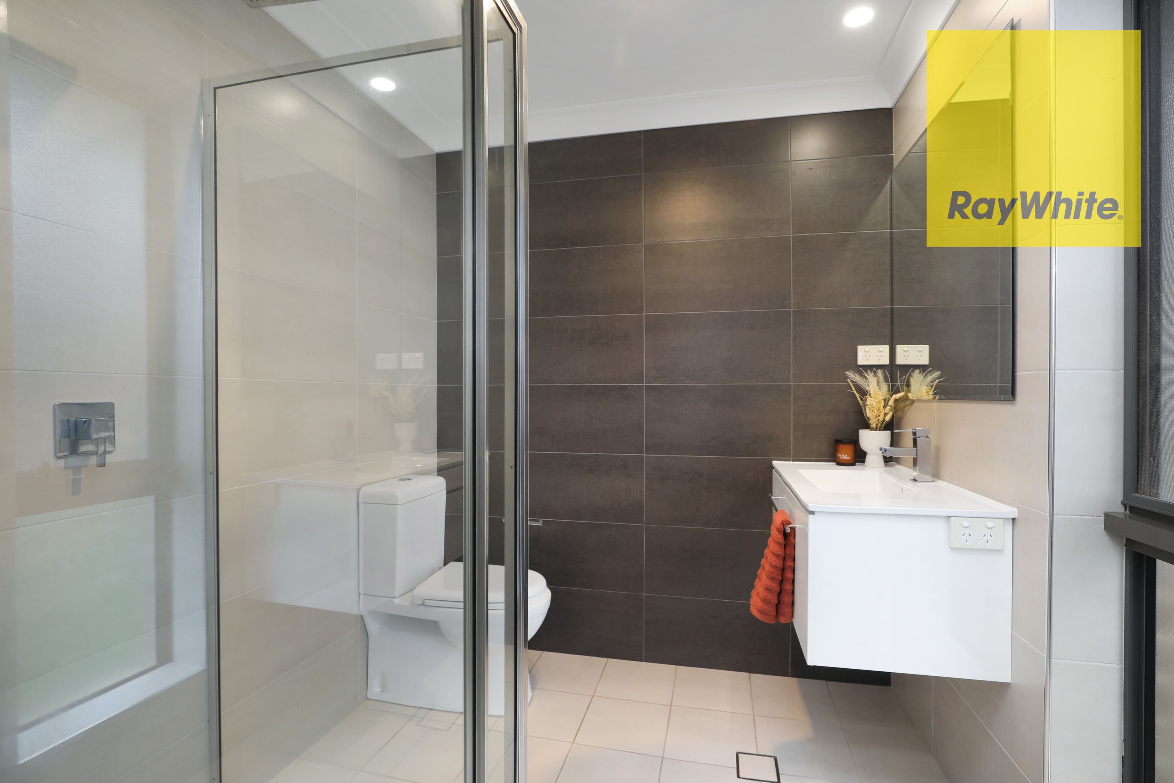 8 Fox Close, Goulburn NSW 2580, Goulburn - Thumbnail 5