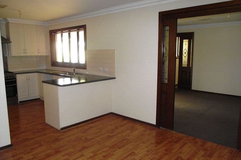 1 Madeira Drive, MORPHETT VALE SA 5162, Morphett Vale - Thumbnail 7