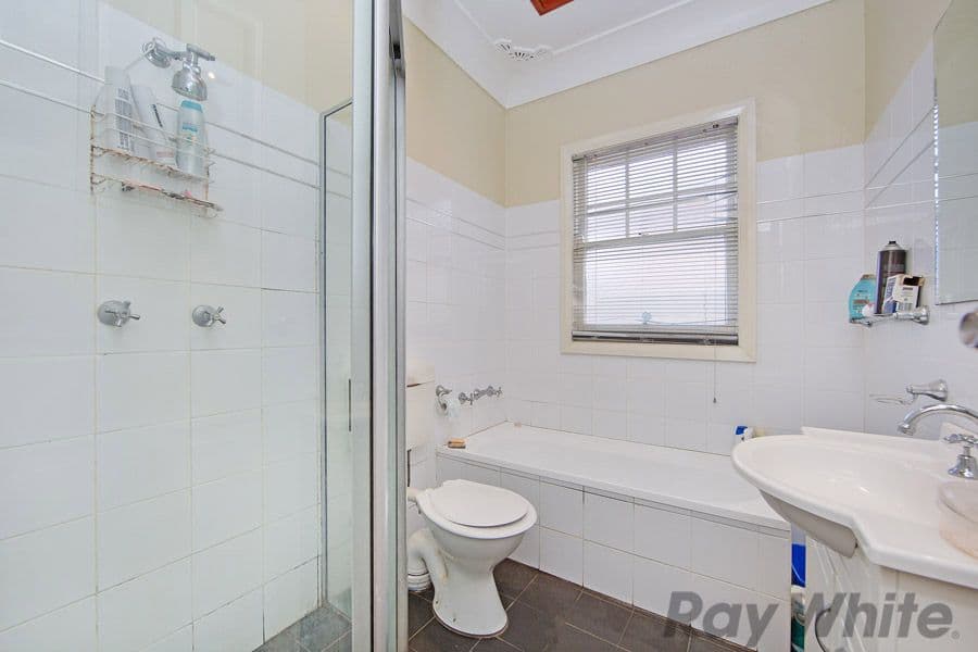 19 Narambi Road, Buff Point NSW 2262, Buff Point - Thumbnail 7