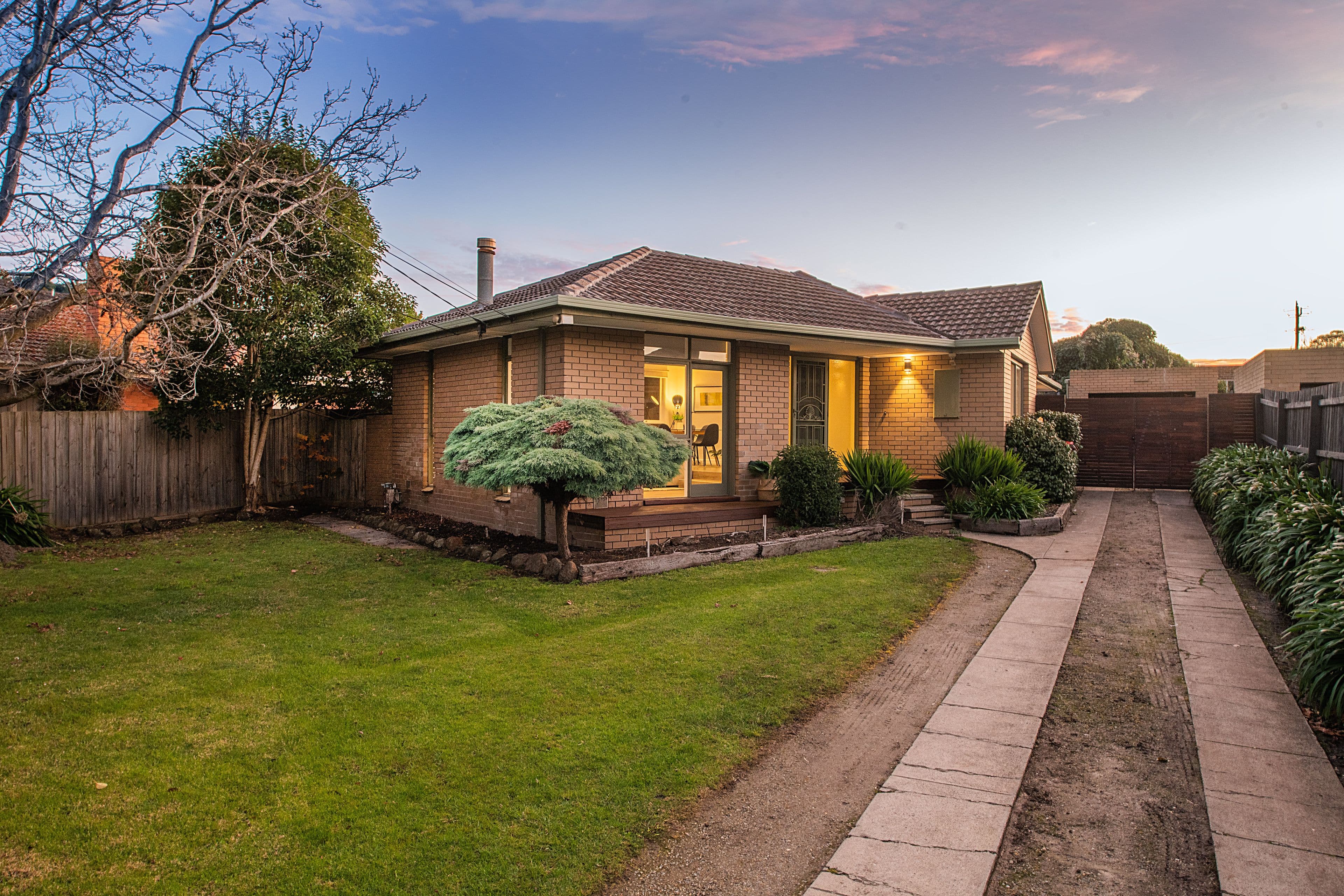 9 O'Connor Road, Knoxfield VIC 3180, Knoxfield - Image 1