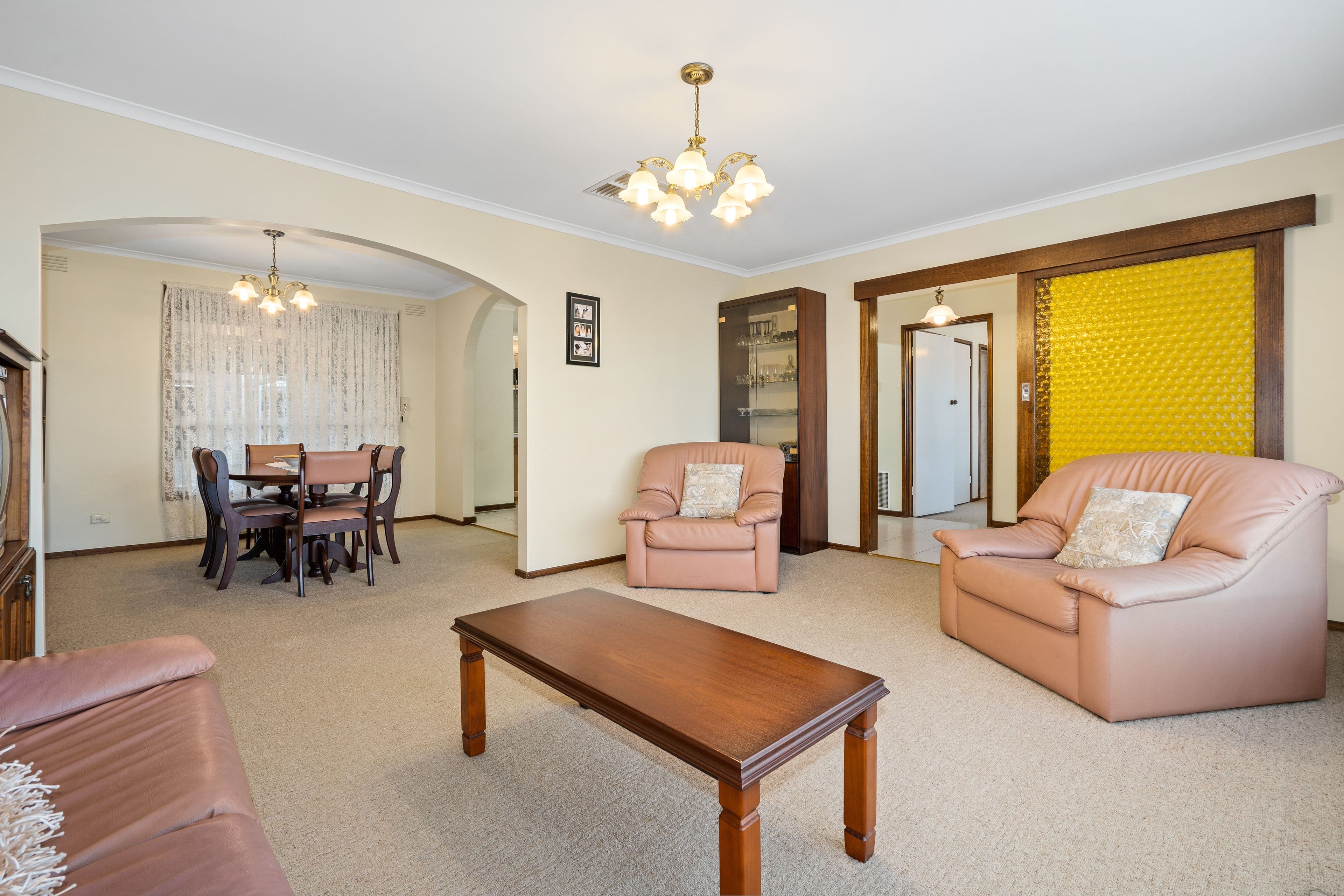23 Virginia Crescent, Bundoora VIC 3083, Bundoora - Thumbnail 2