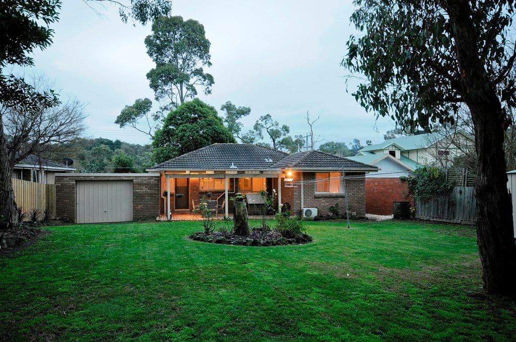 274 CAMBRIDGE Road, KILSYTH VIC 3137, Kilsyth - Thumbnail 2