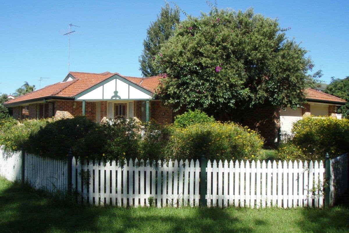 6 Devaney Place, GLENMORE PARK NSW 2745, Glenmore Park - Image 1