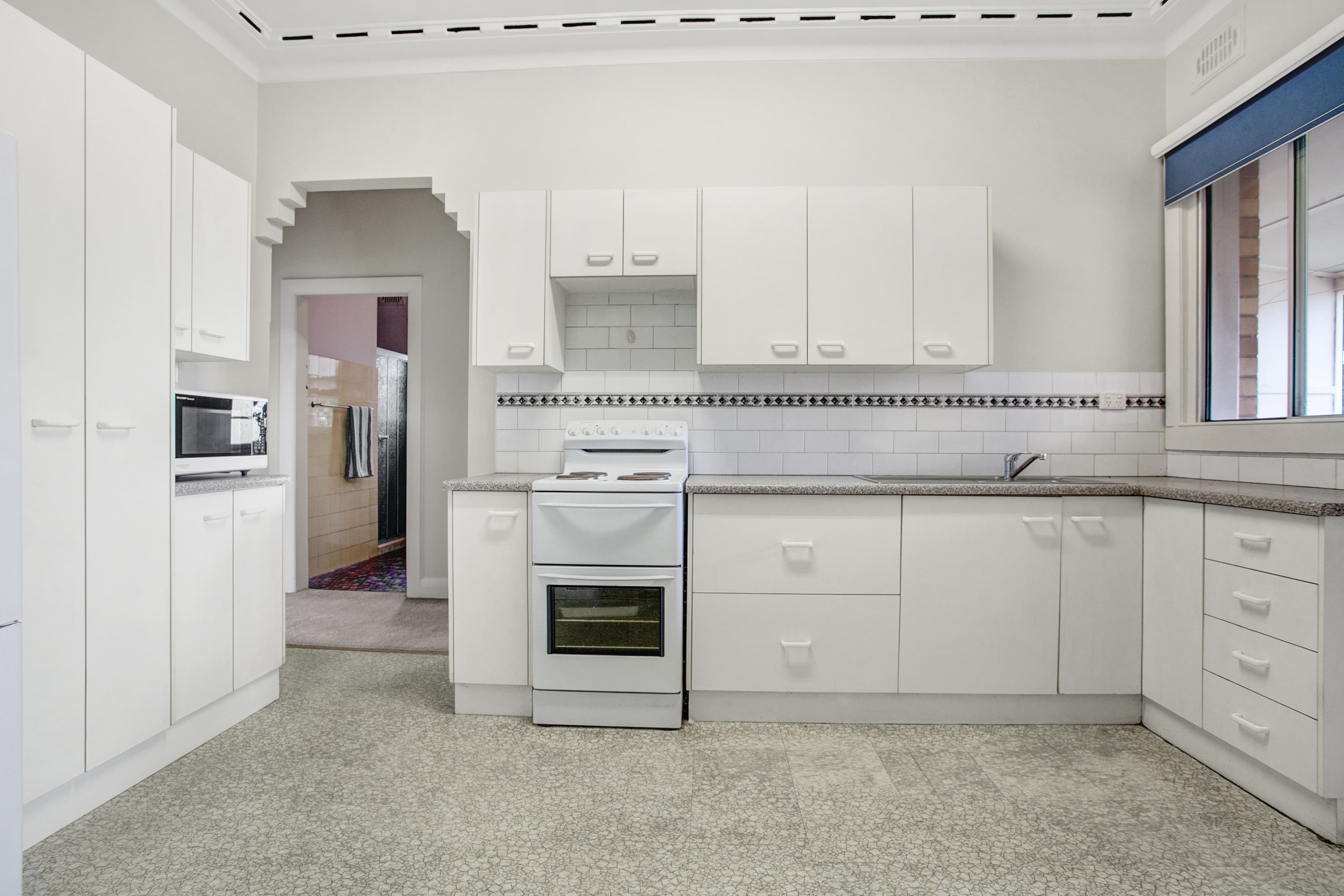 169 New England Highway, Rutherford - Thumbnail 2