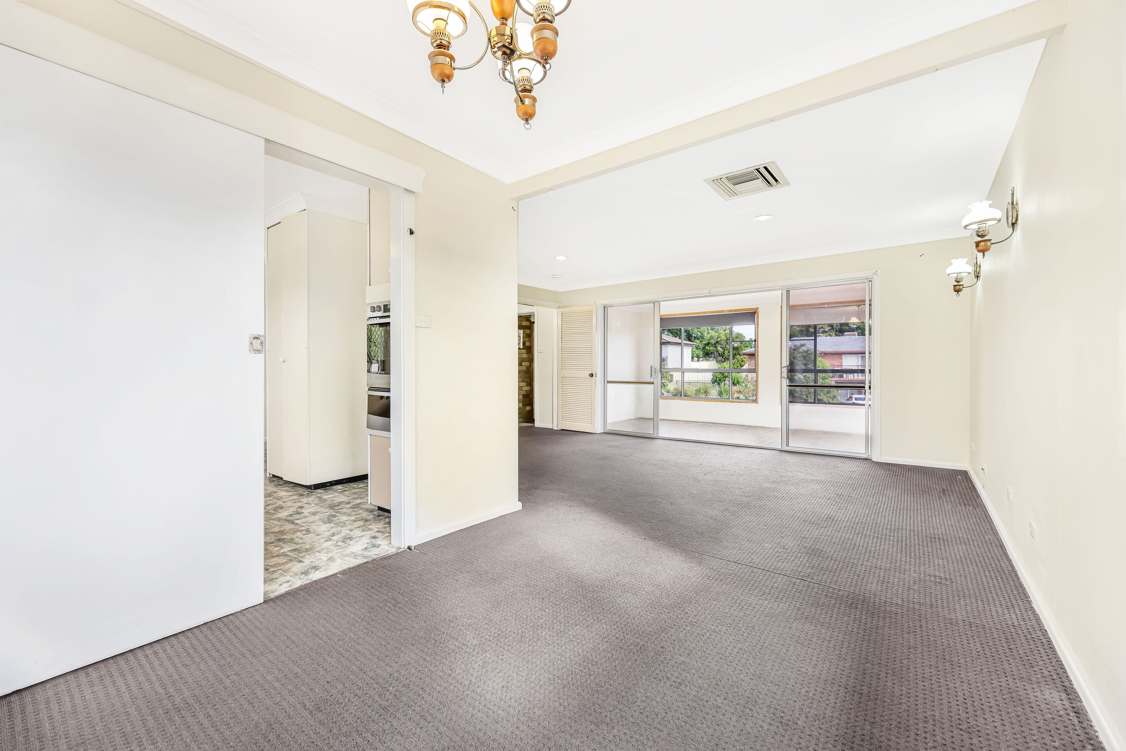 37 Kyooma Street, Tamworth NSW 2340, Hillvue - Thumbnail 4