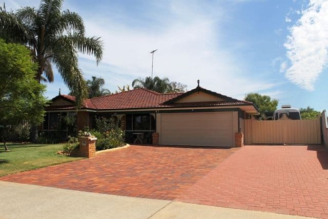 47 CAMBRIDGE Drive, GREENFIELDS WA 6210, Greenfields - Thumbnail 2