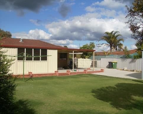 31 Grafham Road, BROOKDALE WA 6112, Brookdale - Thumbnail 6