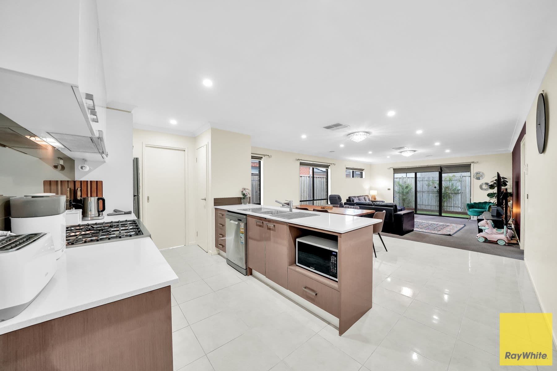 6 Choy Street, Truganina VIC 3029, Truganina - Thumbnail 5