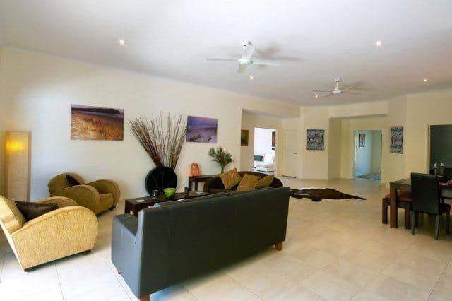 25 Riviera Crescent, PEREGIAN SPRINGS QLD 4573, Peregian Springs - Thumbnail 5