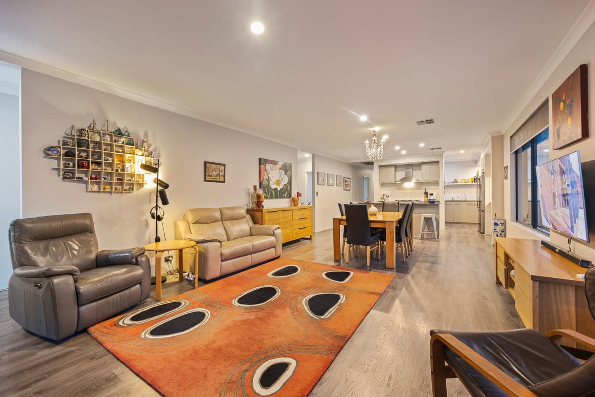 15 Broadgate Boulevard, Yanchep WA 6035, Yanchep - Thumbnail 2