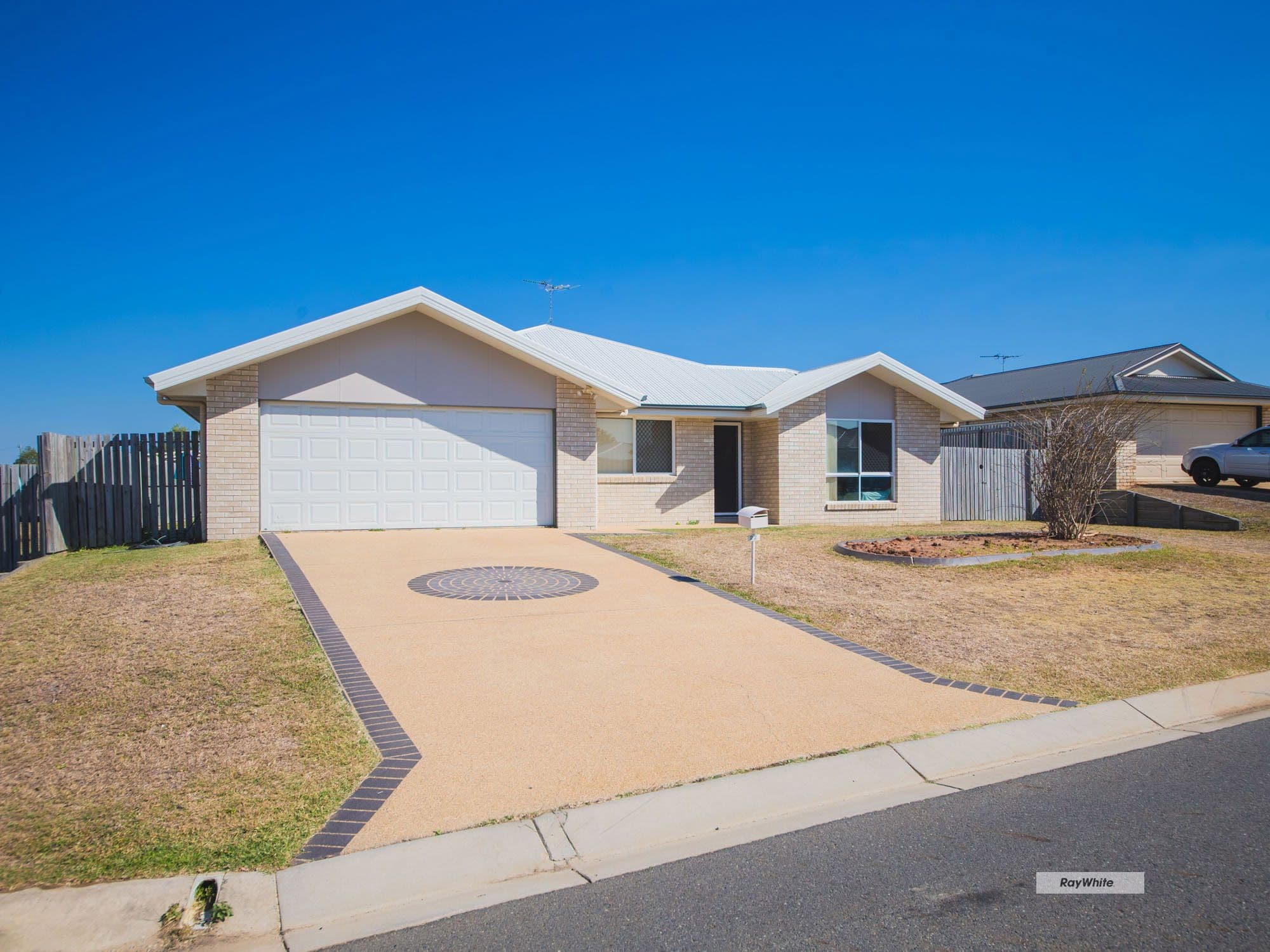 22 Justin Street, Gracemere QLD 4702, Gracemere - Thumbnail 3