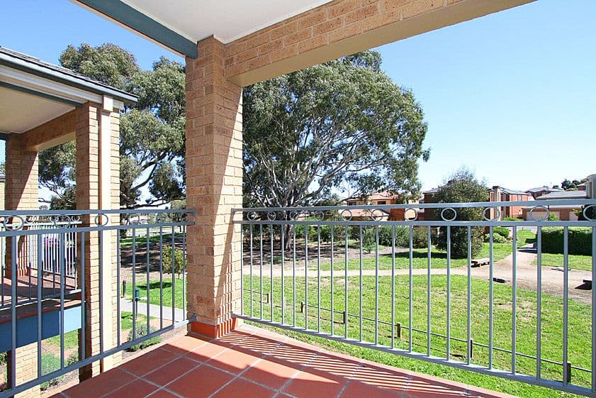 6 Lancewood Walk, SOUTH MORANG VIC 3752, South Morang - Thumbnail 6