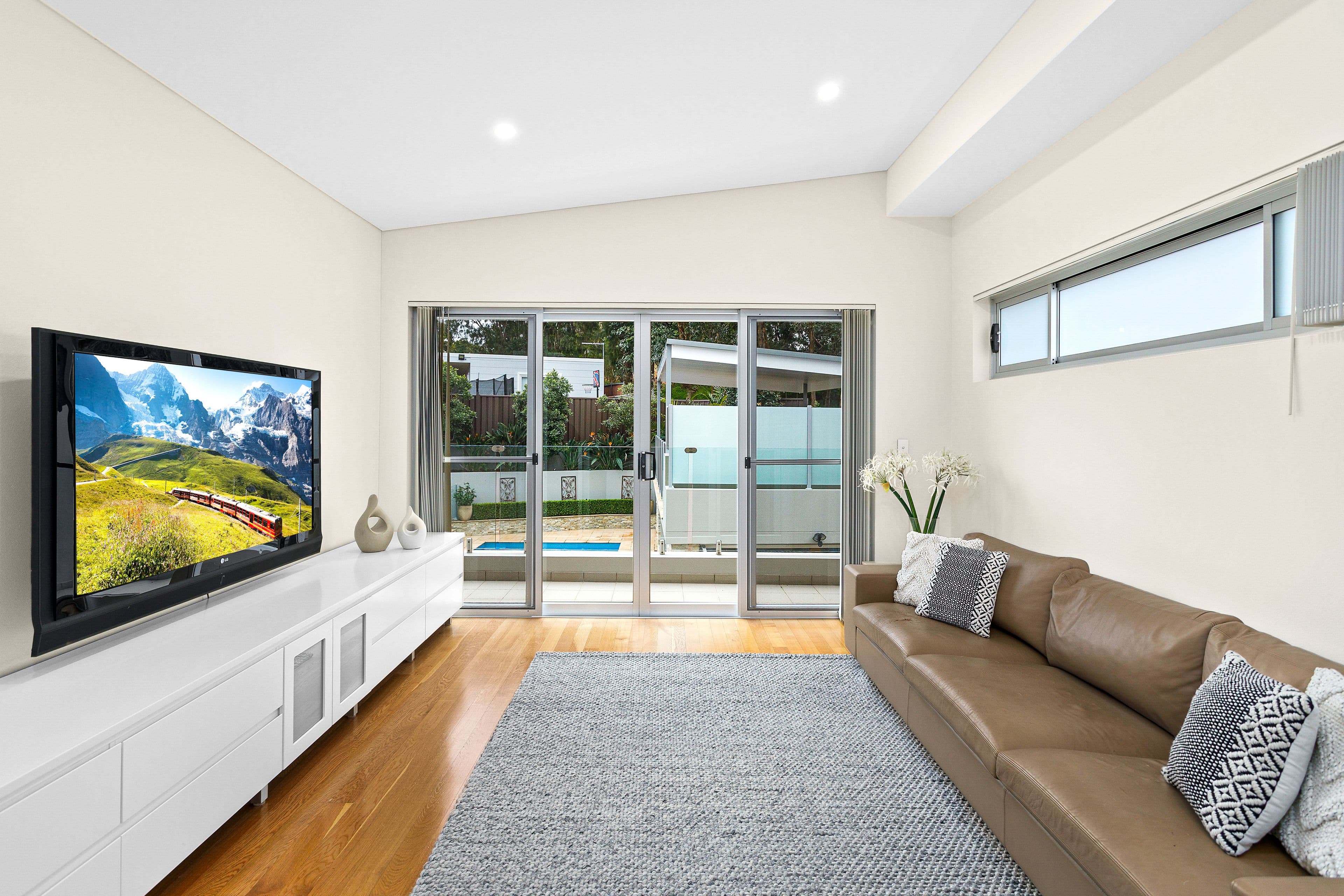 132 Lorraine Street, Peakhurst Heights NSW 2210, Peakhurst Heights - Thumbnail 8