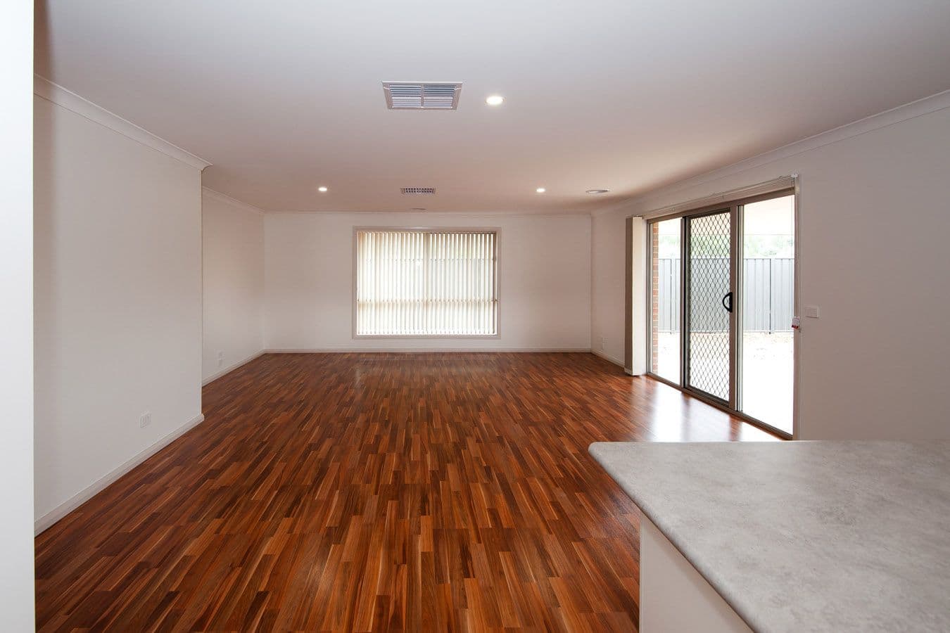 9 Knowles Court, Thurgoona - Thumbnail 3