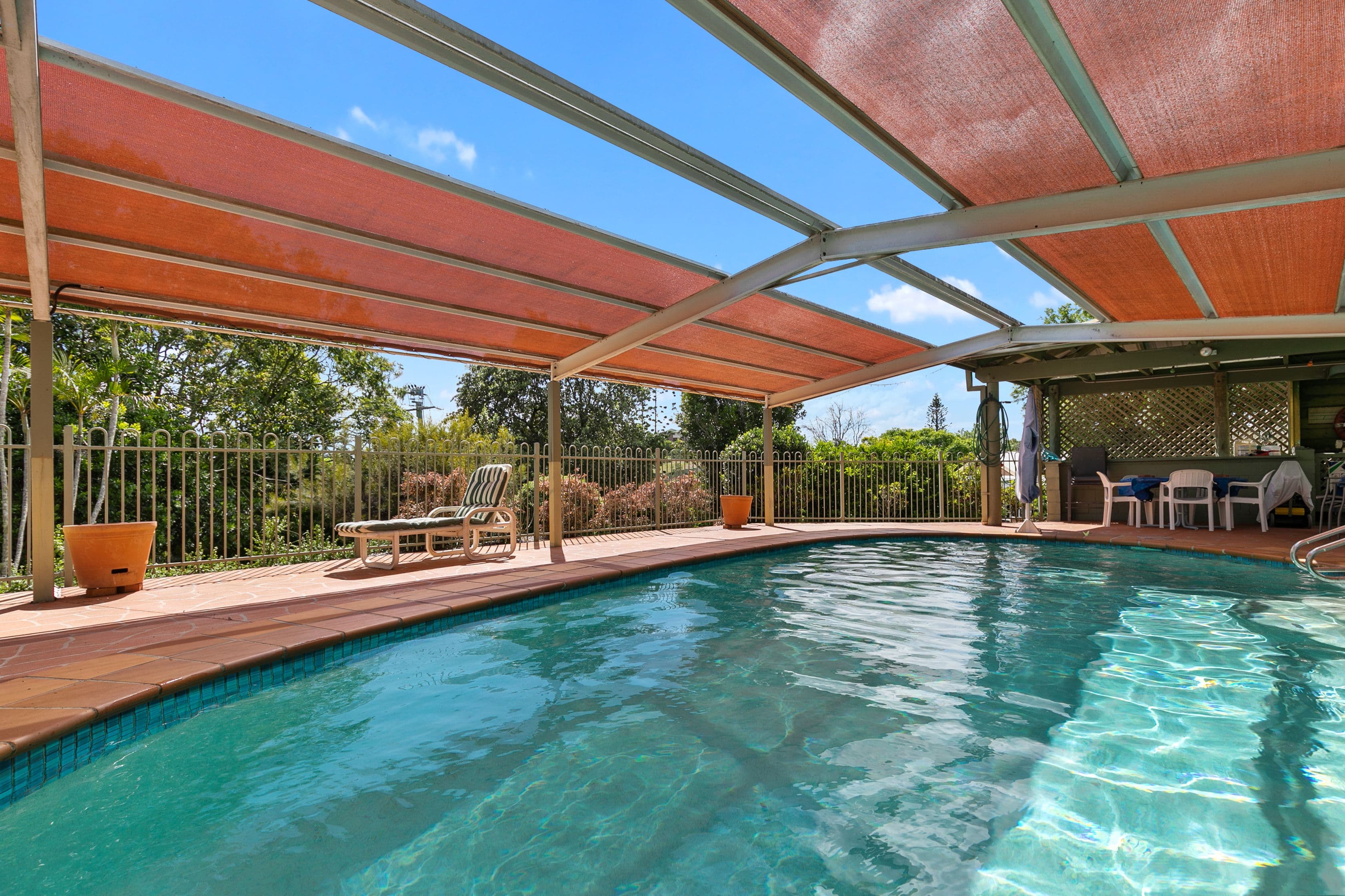 2-6 Carls Road, Dundowran QLD 4655, Dundowran - Thumbnail 2