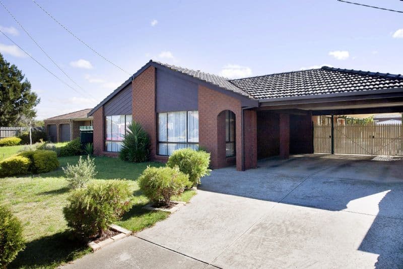 16 Waliki Court, LARA VIC 3212, Lara - Image 1