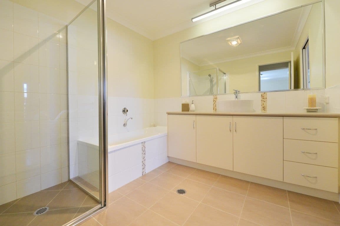 18 Gostwyck Street, NEWTOWN QLD 4350, Newtown - Thumbnail 6