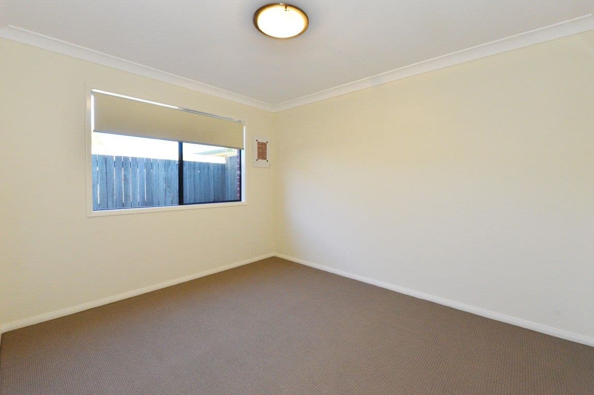 18 Gostwyck Street, NEWTOWN QLD 4350, Newtown - Thumbnail 8
