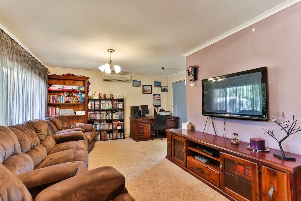 6 Reisling Court, Wilsonton Heights QLD 4350, Wilsonton Heights - Thumbnail 2