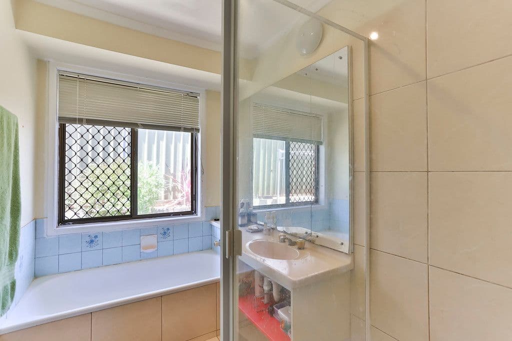 6 Reisling Court, Wilsonton Heights QLD 4350, Wilsonton Heights - Thumbnail 7