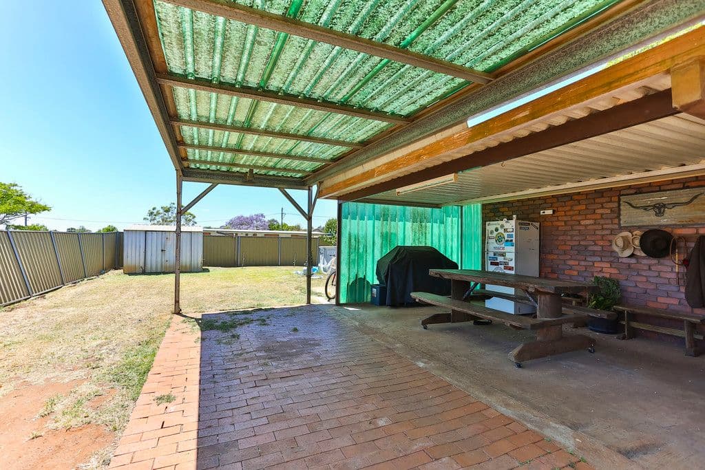 6 Reisling Court, Wilsonton Heights QLD 4350, Wilsonton Heights - Thumbnail 8