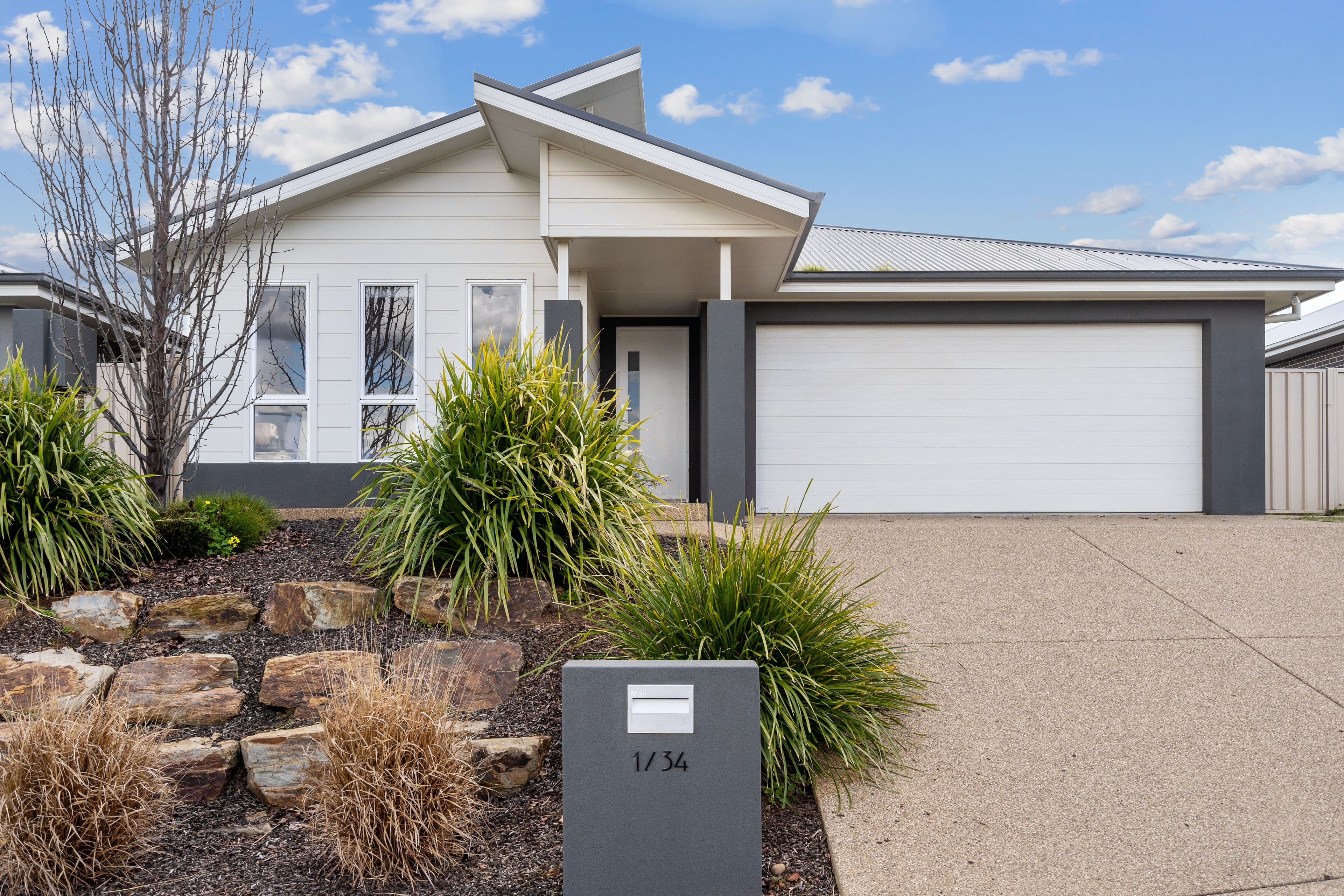 1/34 Ross Parkway, Gobbagombalin NSW 2650, Gobbagombalin - Image 1