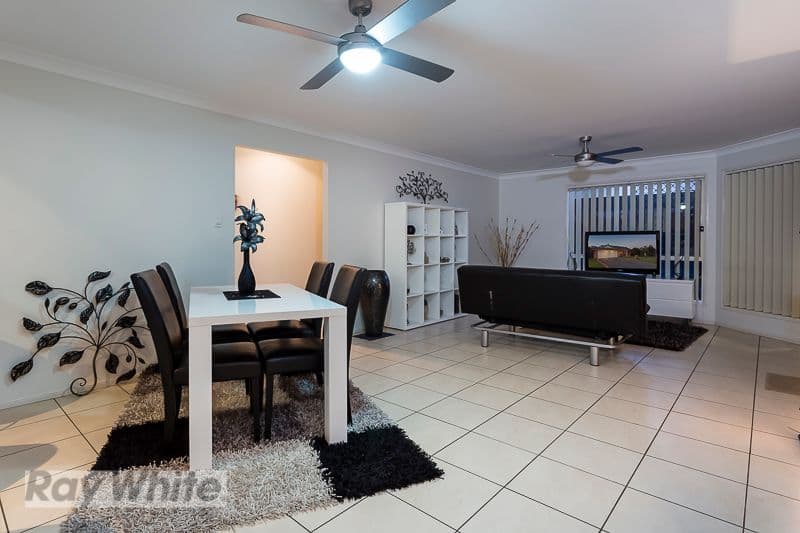 10 Timkelnik Crescent, VICTORIA POINT QLD 4165, Victoria Point - Thumbnail 4