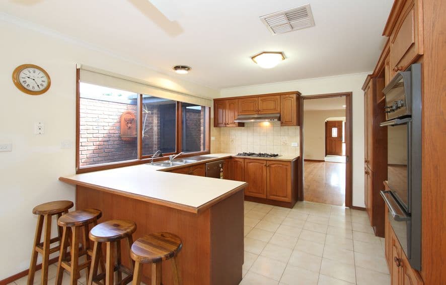 3 Kiwi Court, MILL PARK VIC 3082, Mill Park - Image 1