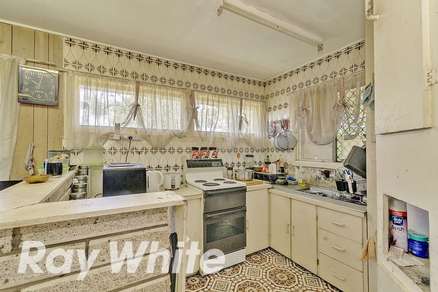 3 Kingston Court, Kingston QLD 4114, Kingston - Thumbnail 2