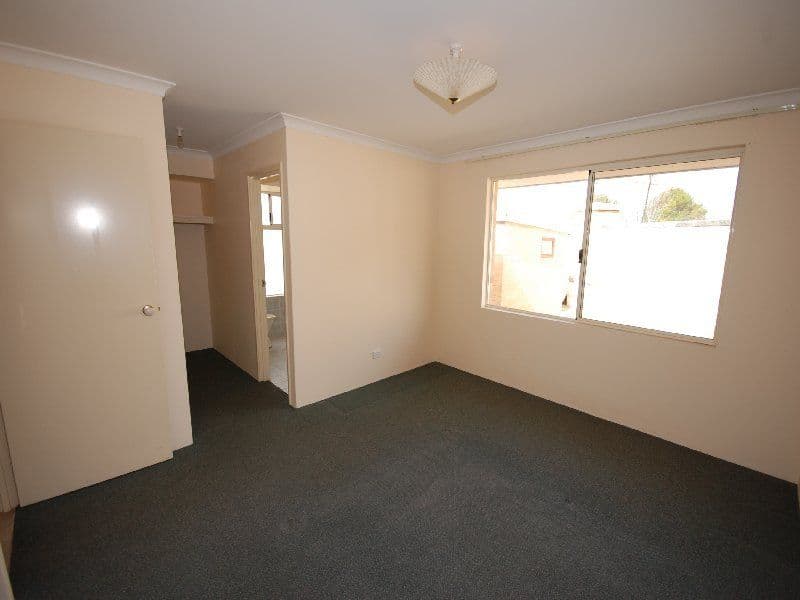 43 Westmoreland Circle, BERTRAM WA 6167, Bertram - Thumbnail 6