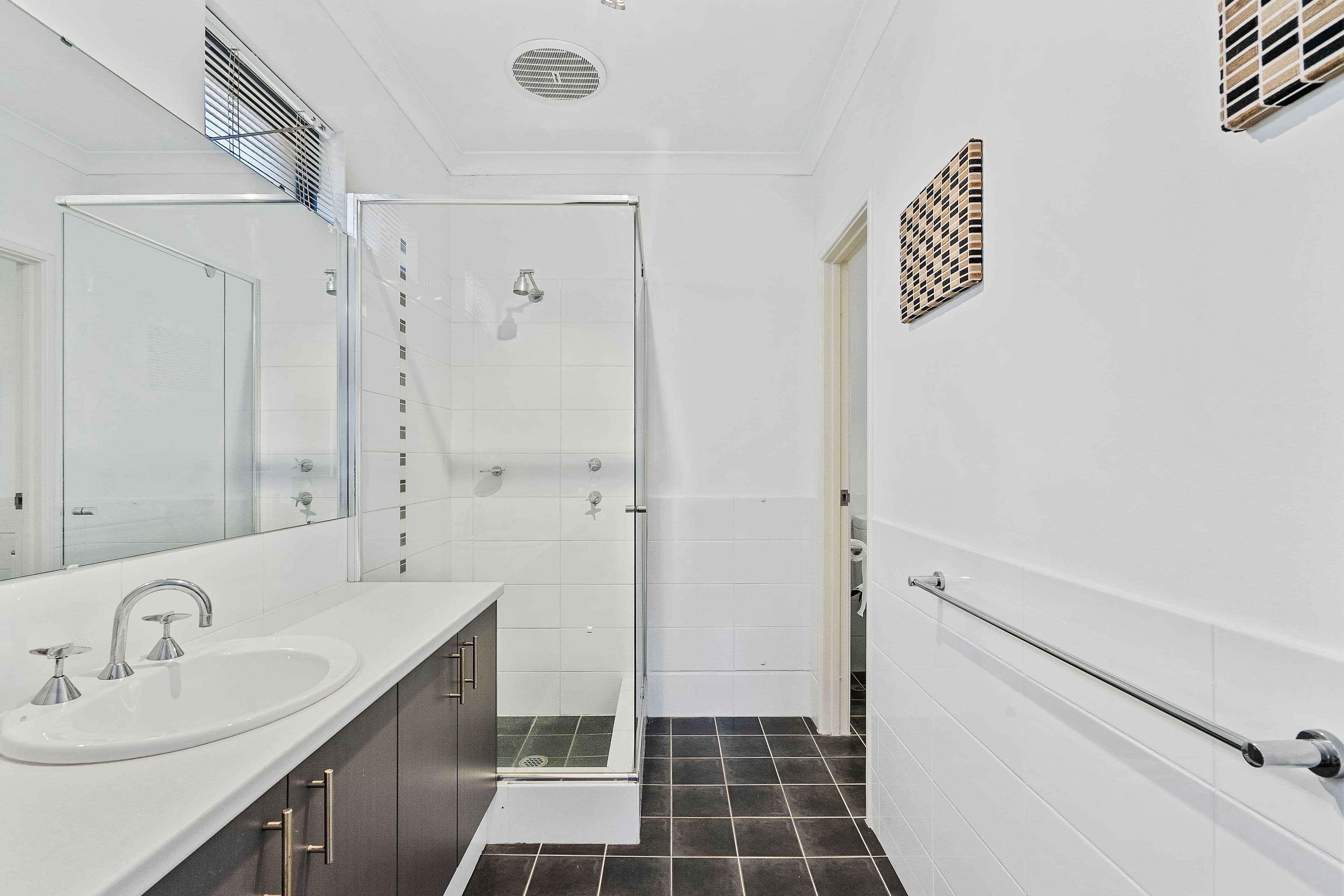 34 Jackson Circuit, Madeley WA 6065, Madeley - Thumbnail 5