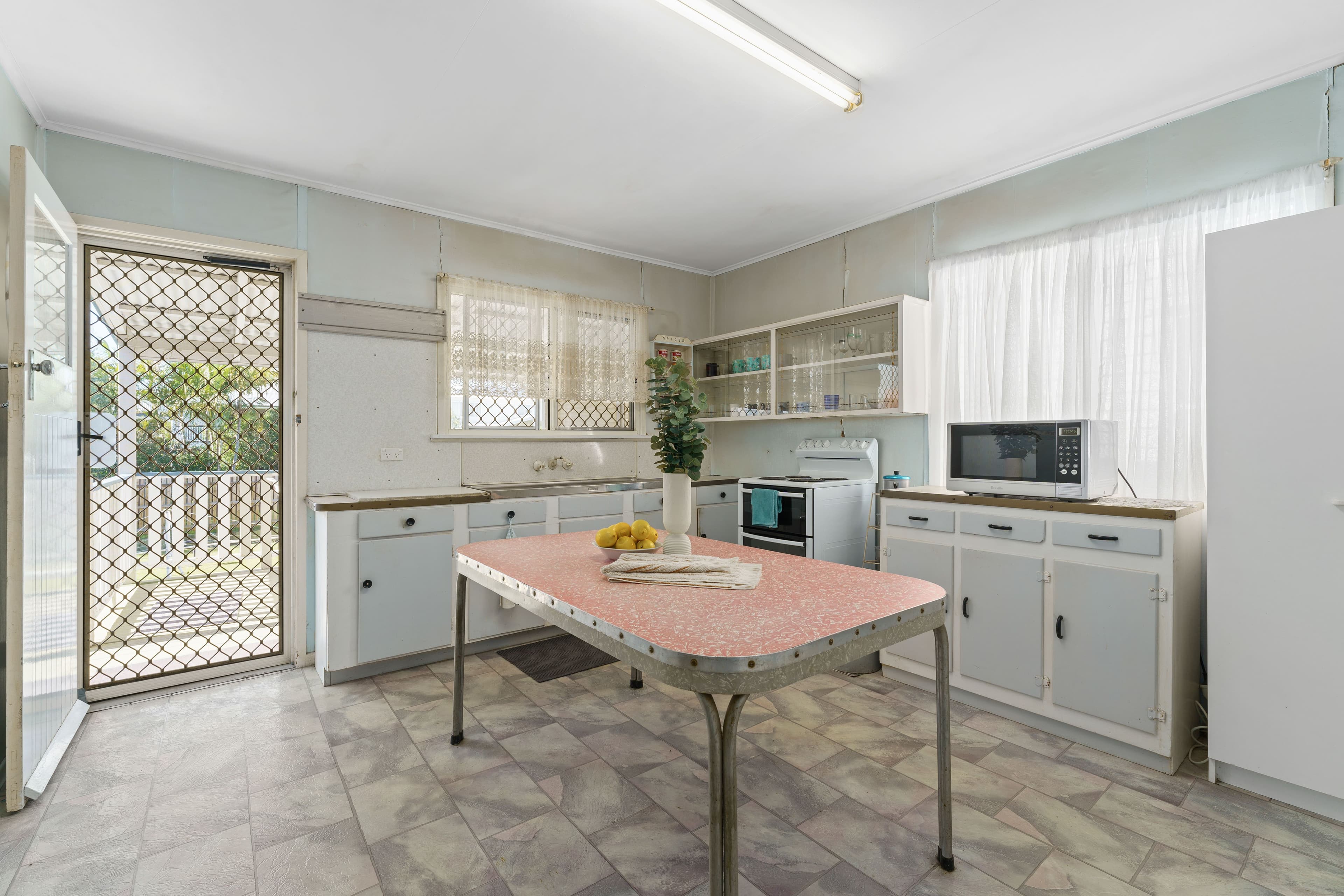76 Smallman Street, Bulimba QLD 4171, Bulimba - Thumbnail 5