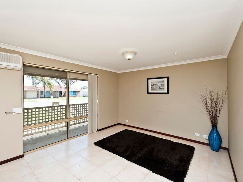 34 Sextant Avenue, WAIKIKI WA 6169, Waikiki - Thumbnail 2