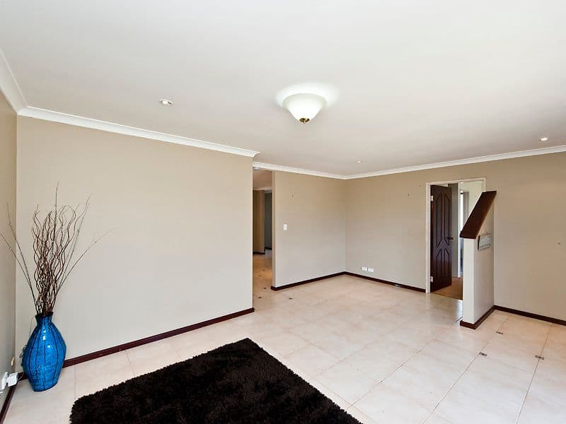 34 Sextant Avenue, WAIKIKI WA 6169, Waikiki - Thumbnail 3
